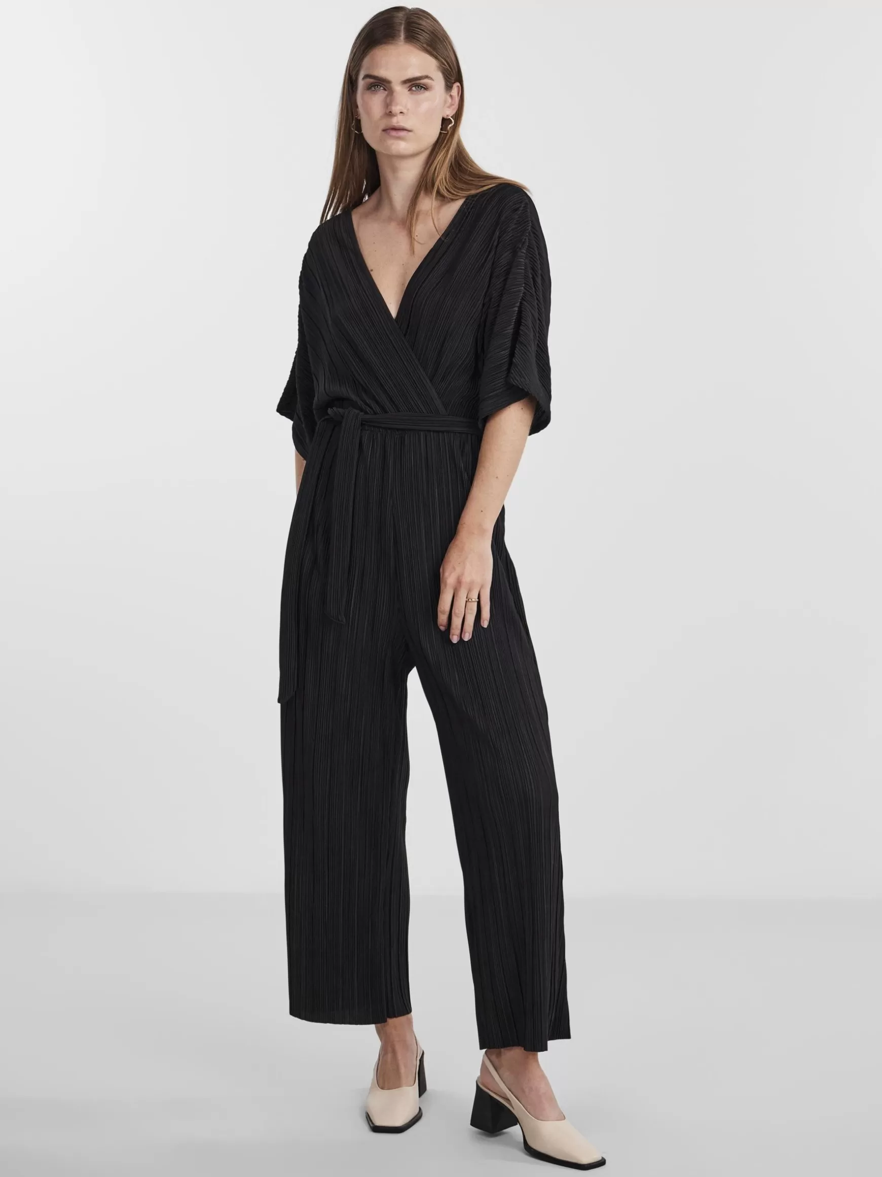 Outlet YAS OLINDA JUMPSUIT Black